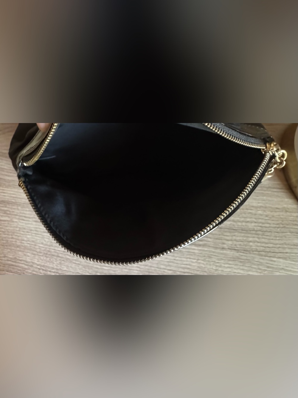 Dior Black Satin and Patent Cosmetic Pouch - Picture 13 of 13